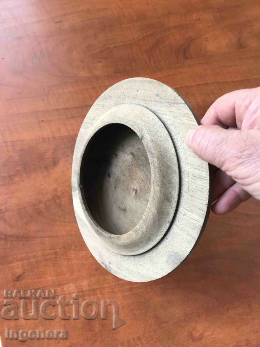 Auction BONBONNIERA BOX TURNED WOOD Auction BONBONNIERA BOX TURNED WOOD