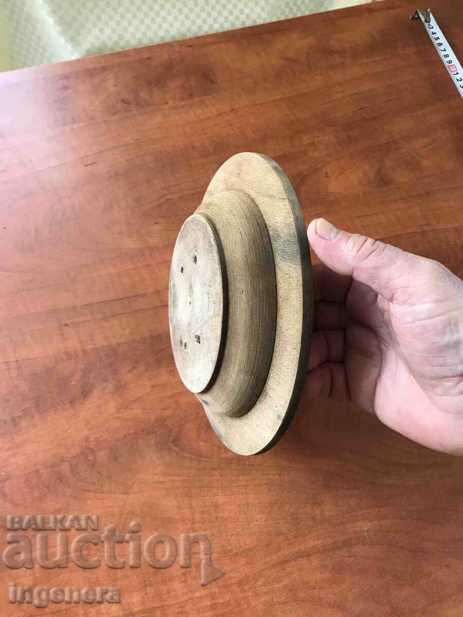 Delivery of BONBONNIERA BOX TURNED WOOD Delivery of BONBONNIERA BOX TURNED WOOD