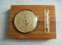 No.*7496 old device - barometer with thermometer