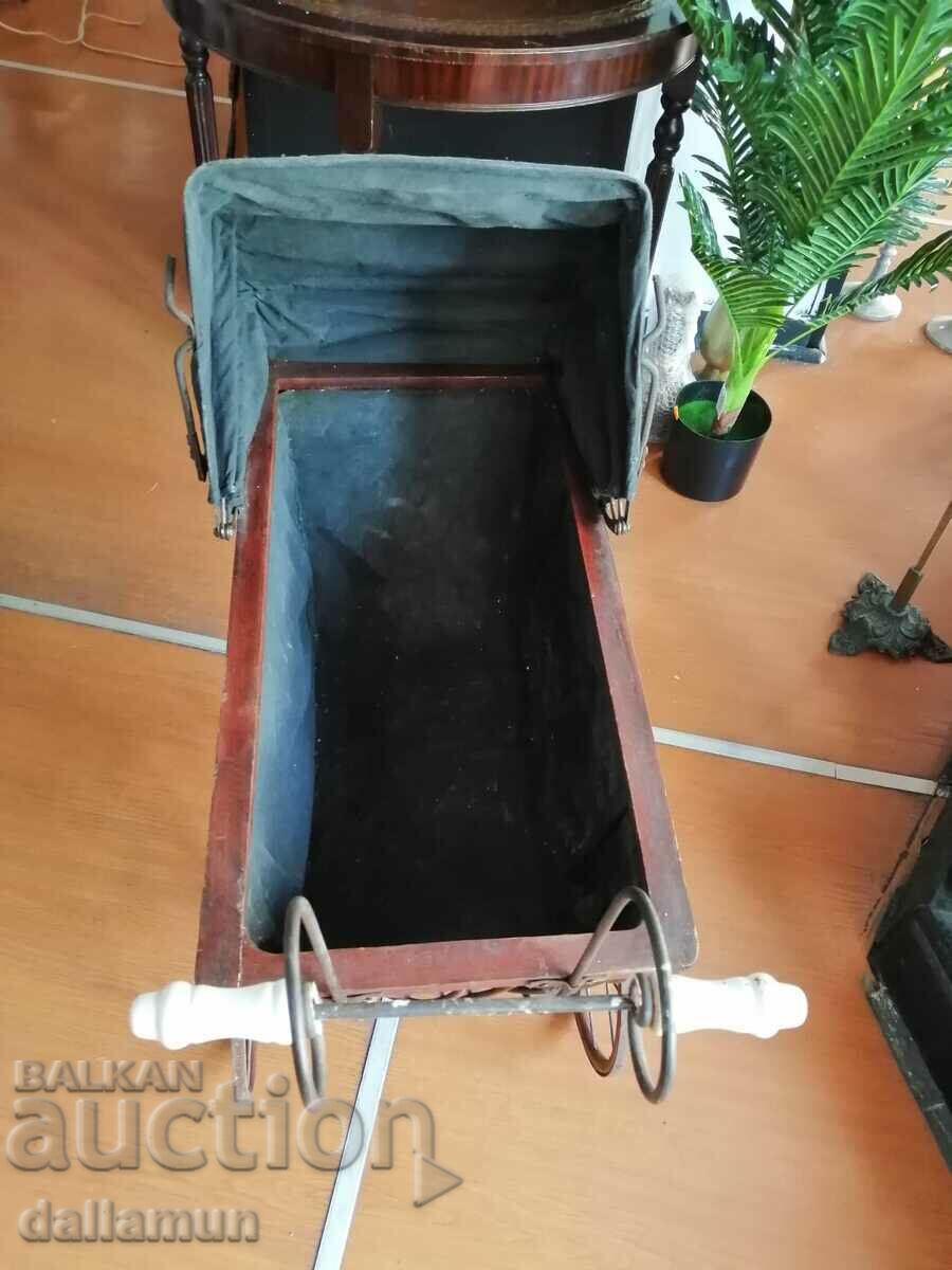 Δημοπρασία συλλεκτικό καρότσι για κούκλες ή μωρό 90/70/30 cm Δημοπρασία συλλεκτικό καρότσι για κούκλες ή μωρό 90/70/30 cm