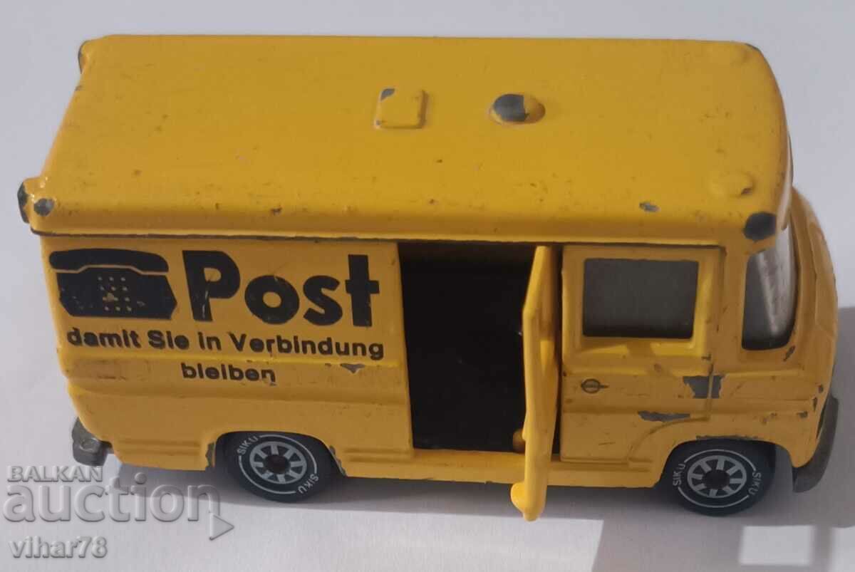 A metal cart with price 49.99 BGN | € 25.56 A metal cart with price 49.99 BGN | € 25.56