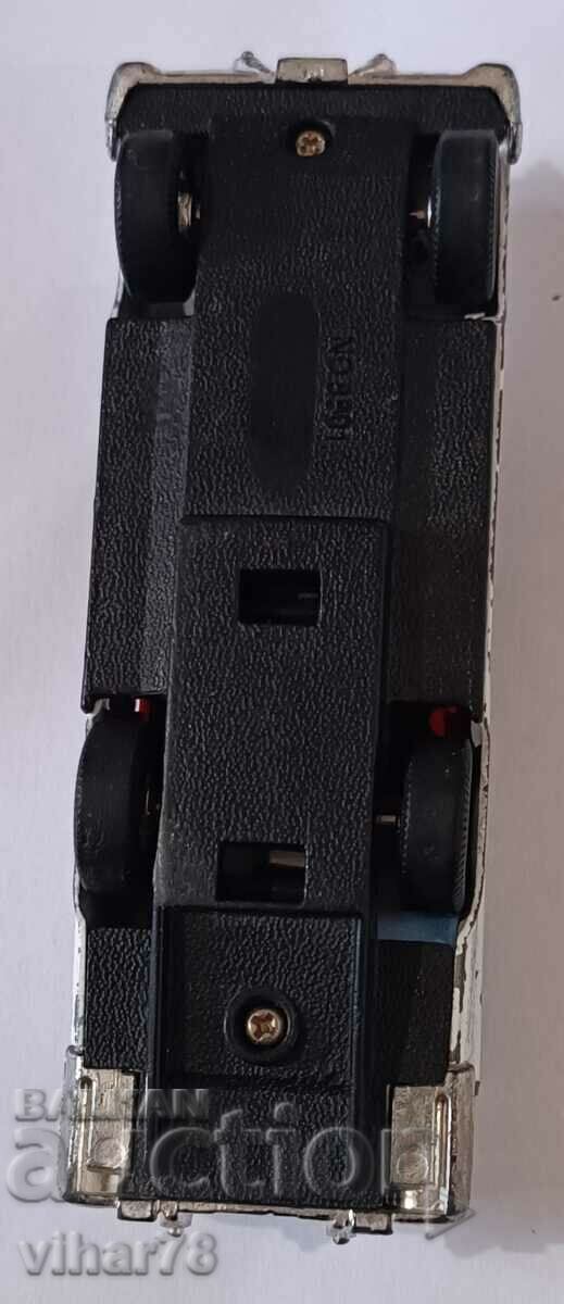 A metal cart - 7 A metal cart - 7