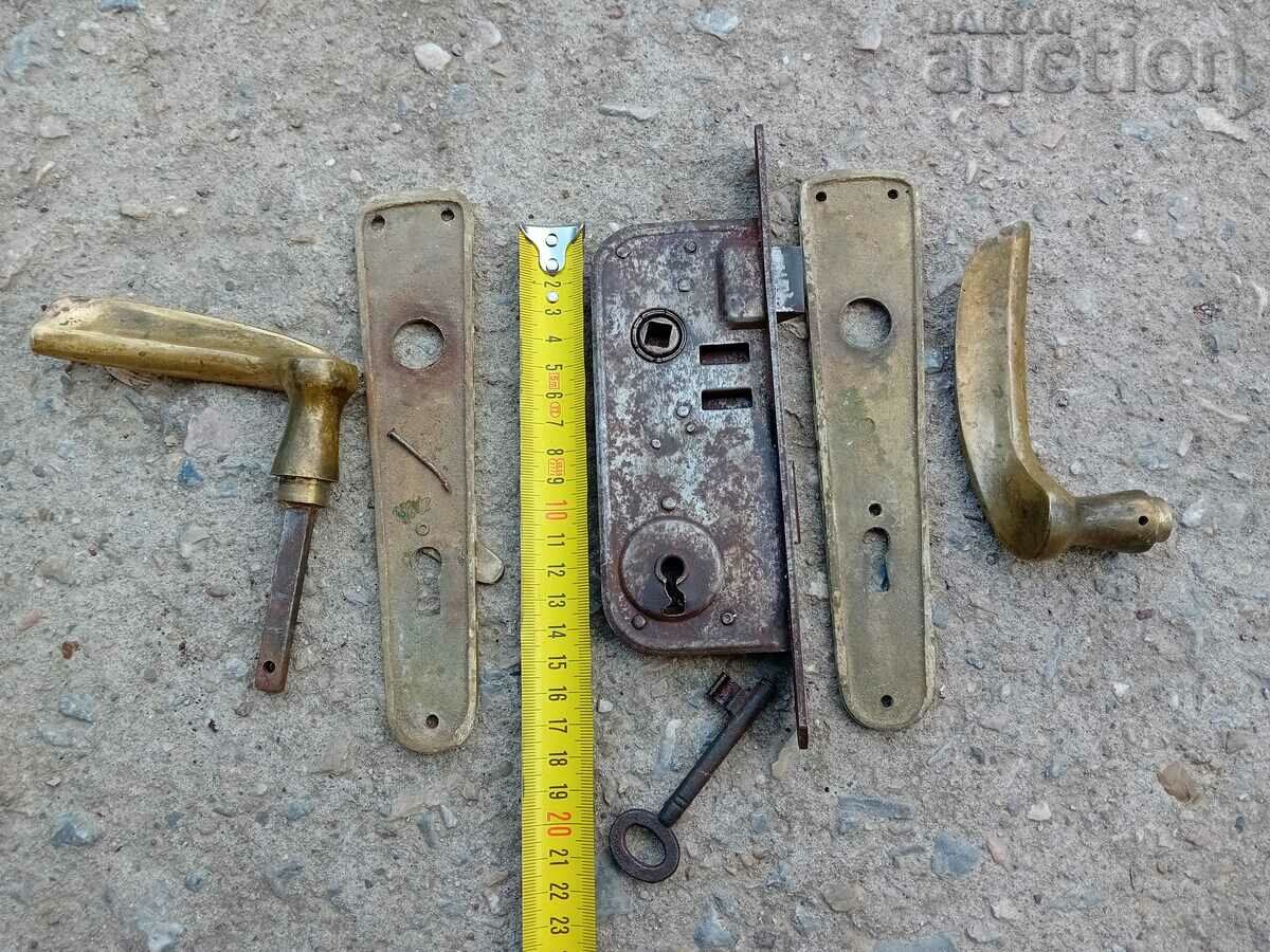 antique city bronze lock with Vulkan VARNA key - 6 antique city bronze lock with Vulkan VARNA key - 6