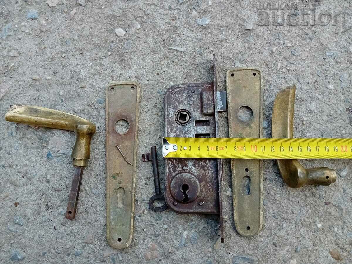 antique city bronze lock with Vulkan VARNA key - 7 antique city bronze lock with Vulkan VARNA key - 7