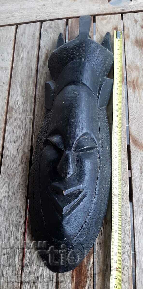 African mask with price 90.00 BGN | € 46.02 African mask with price 90.00 BGN | € 46.02