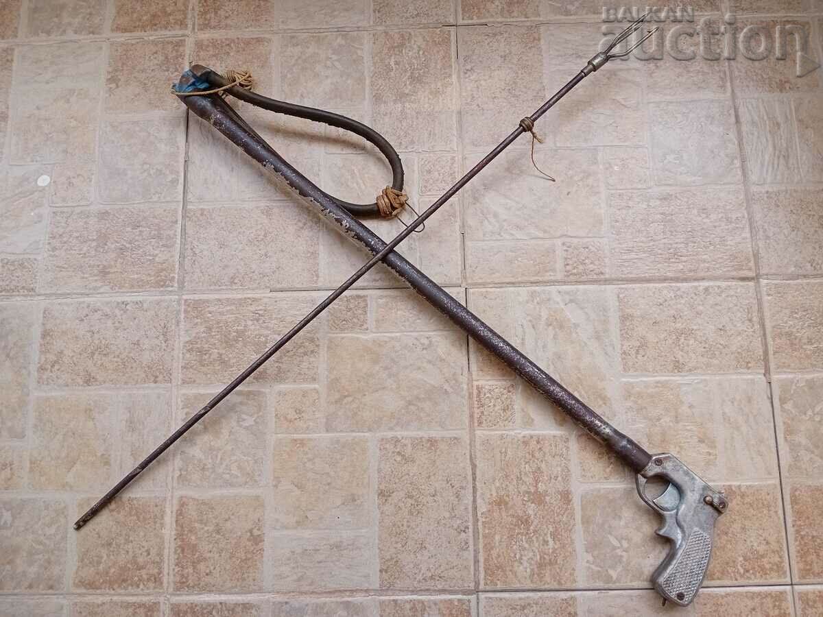 OLD HARPOON working order - 5 OLD HARPOON working order - 5