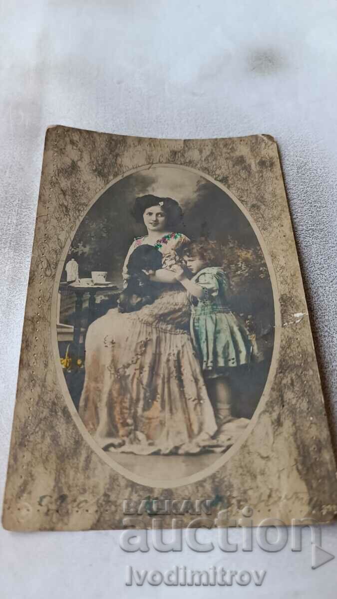 Postcard Silistra Woman and young girl 1910