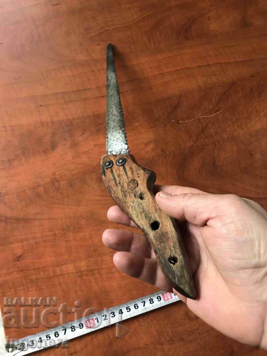 Auction  SAW SAW FROM SOCA