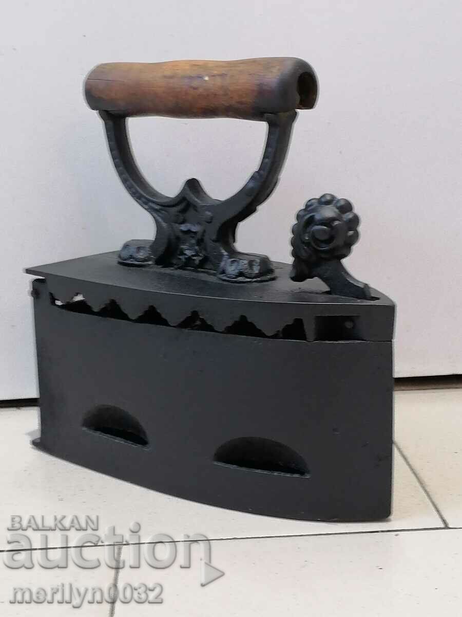 An old iron on fire - 5