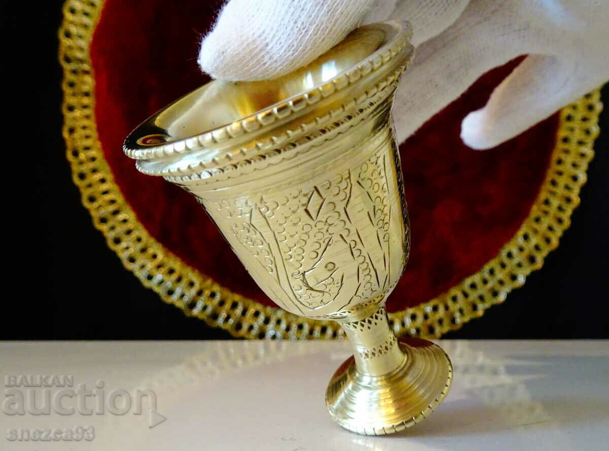 Auction Persian bronze rakia cup, jewel, 140 gr Auction Persian bronze rakia cup, jewel, 140 gr