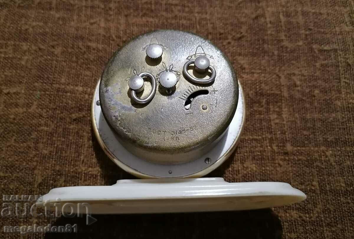Old table clock "Slava" with price 22.00 BGN | € 11.25 Old table clock "Slava" with price 22.00 BGN | € 11.25