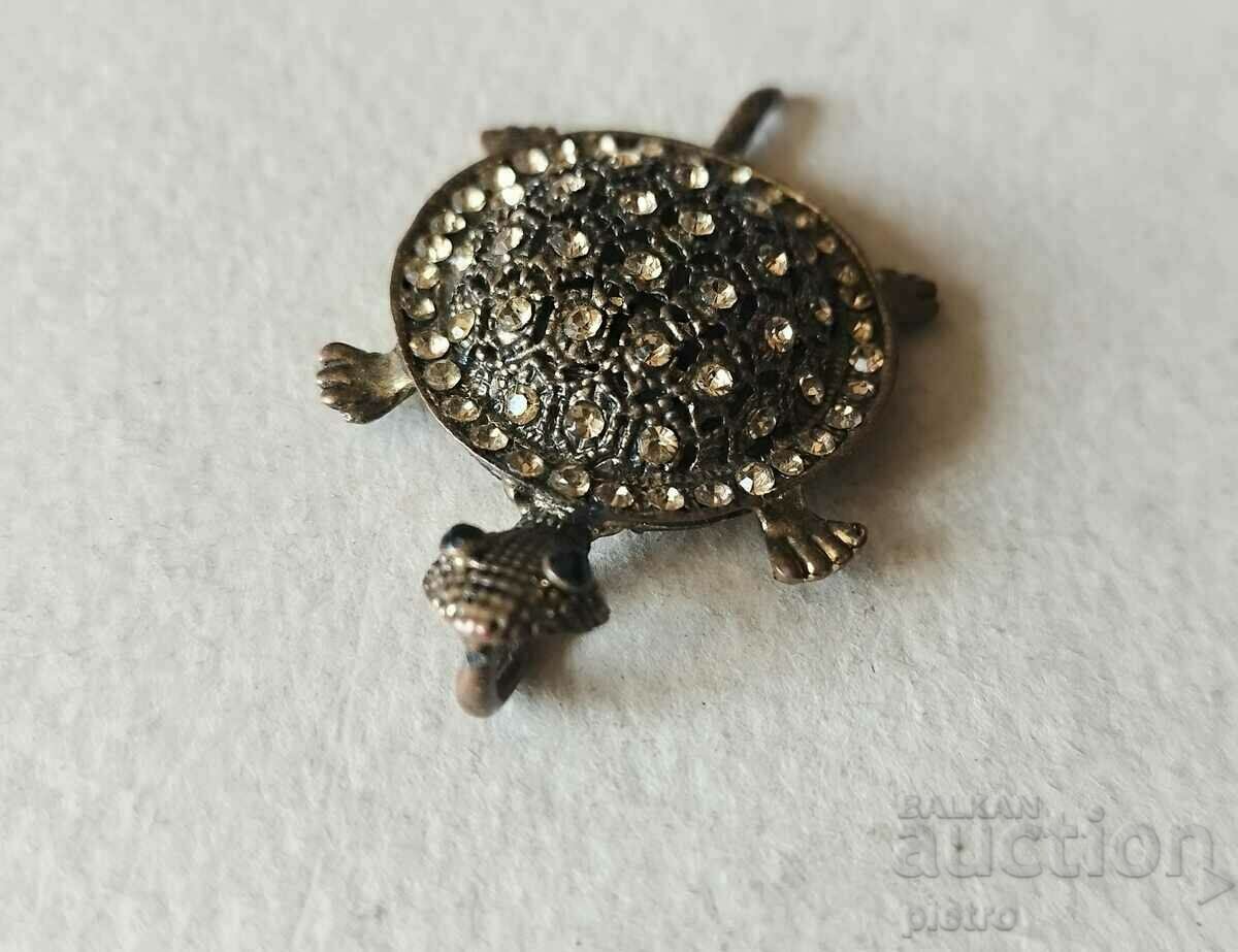 Marcasite bronze retro turtle pendant with textured..