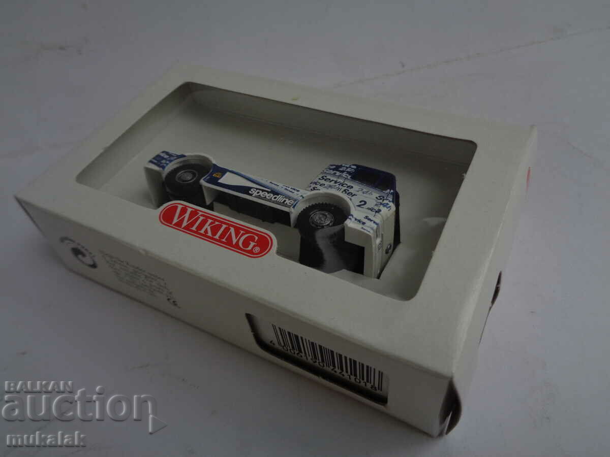 Delivery of 1:87 H0 WIKING MERCEDES TRUCK TOWER TROLLEY MODEL TOY