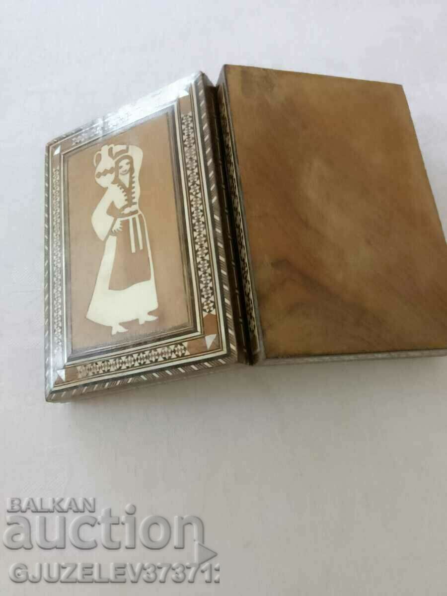 Auction Middle Eastern jewelry box inlaid mother of pearl Auction Middle Eastern jewelry box inlaid mother of pearl