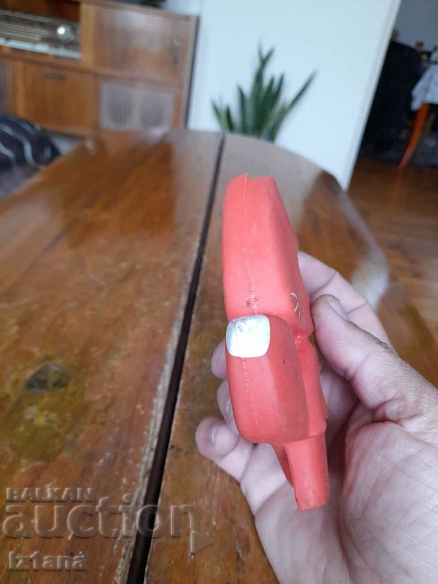 Delivery of Old rubber toy Fox Delivery of Old rubber toy Fox