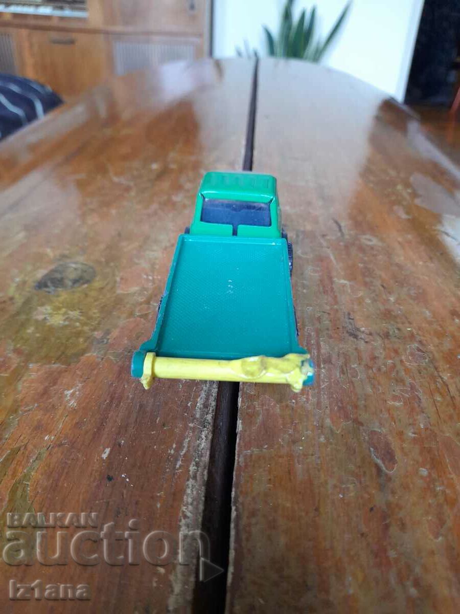 Delivery of Old Micro truck Delivery of Old Micro truck