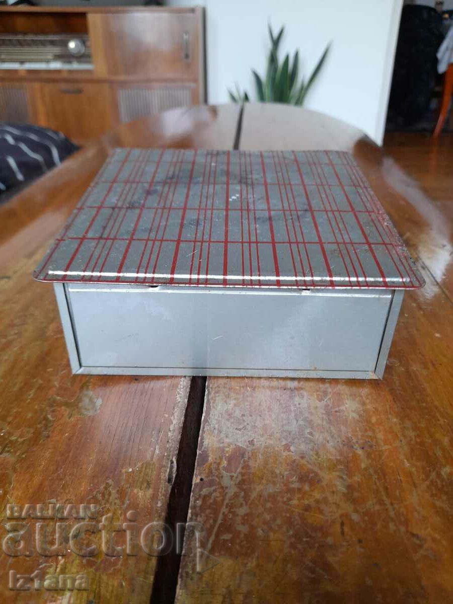 Delivery of Old Children's metal garage for strollers Delivery of Old Children's metal garage for strollers