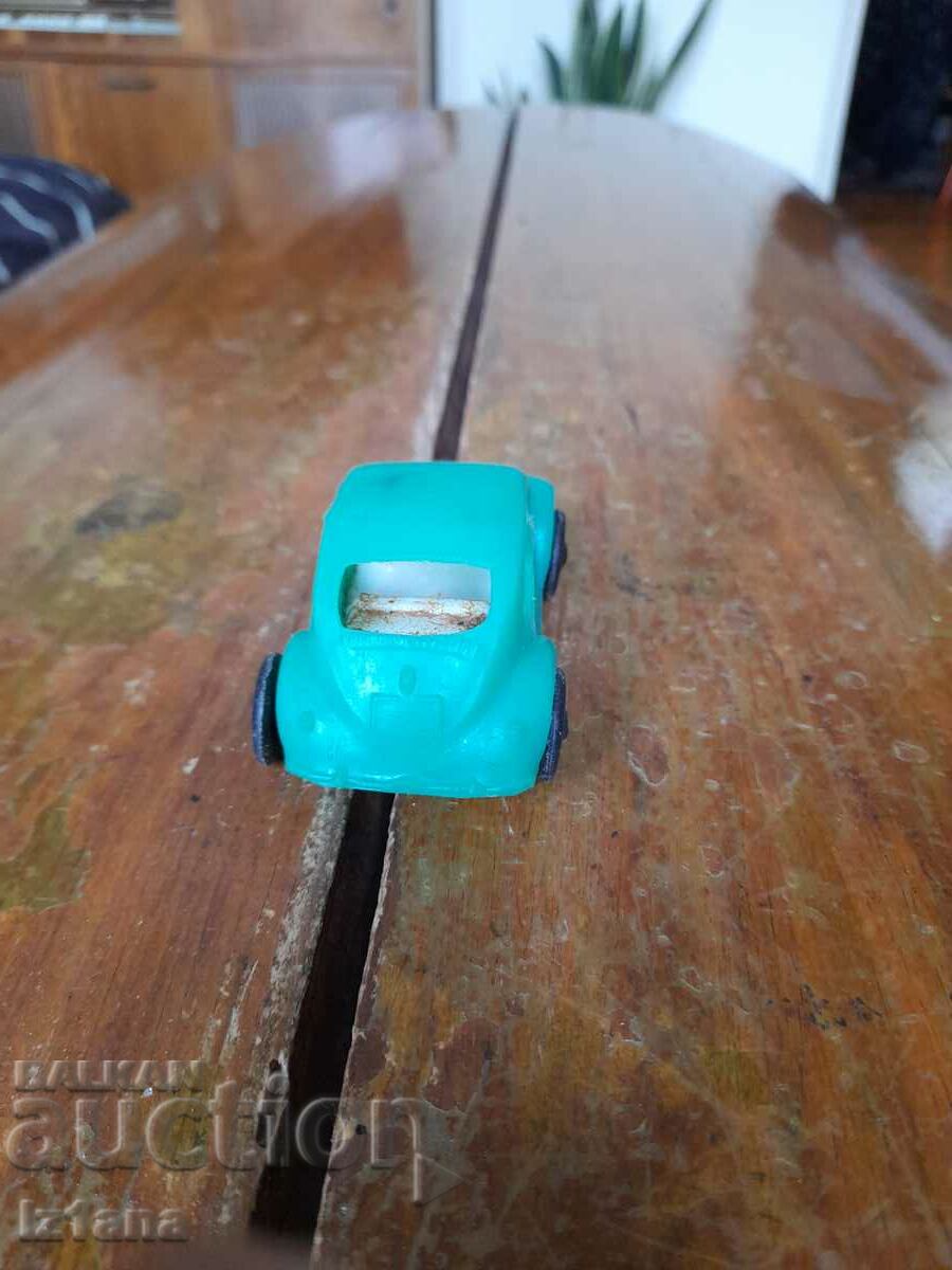 Delivery of Old car, stroller