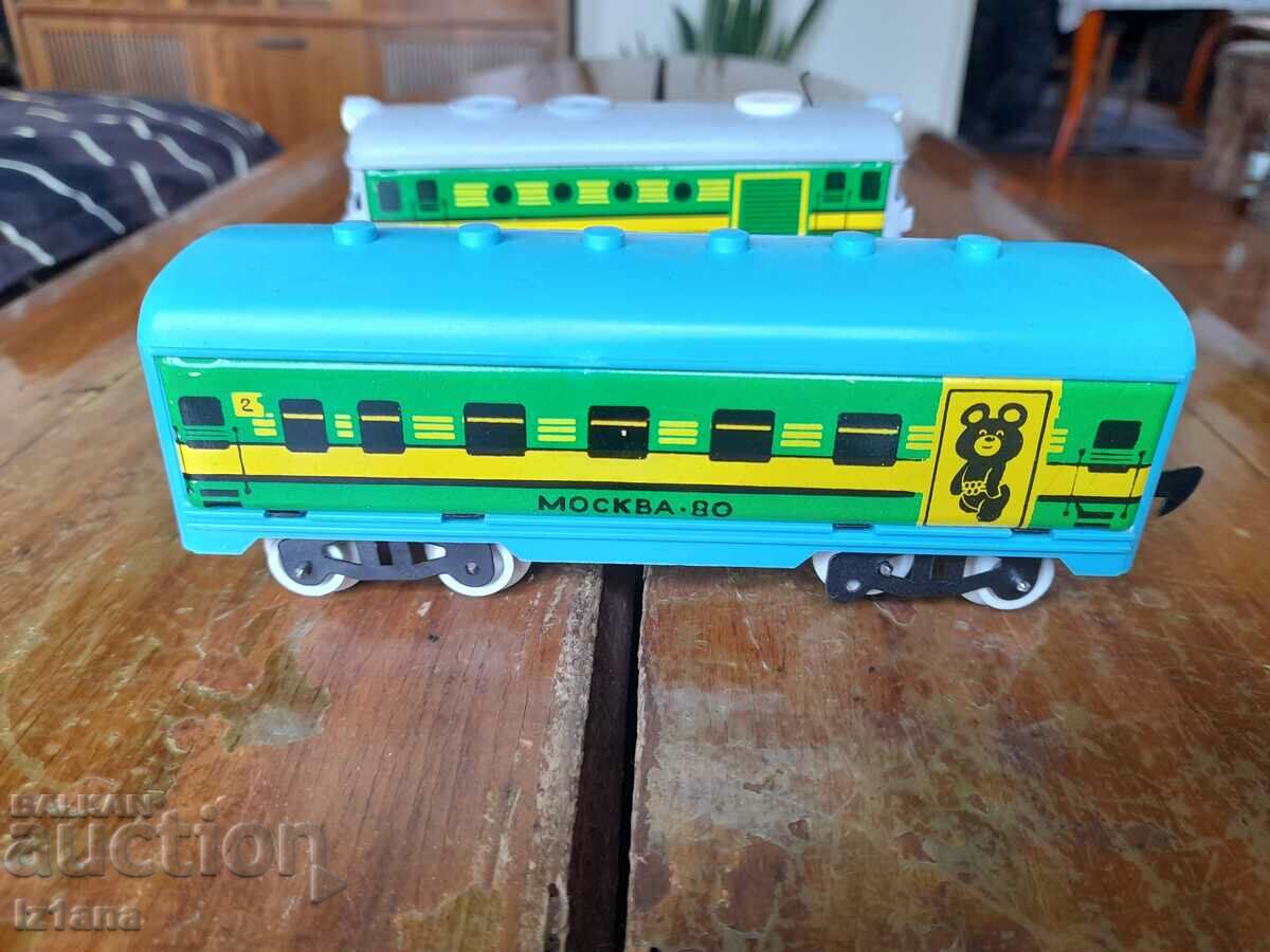 Old Russian children's train with price 200.00 BGN | € 102.26 Old Russian children's train with price 200.00 BGN | € 102.26