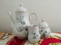 Tea and milk jugs and porcelain sugar bowl