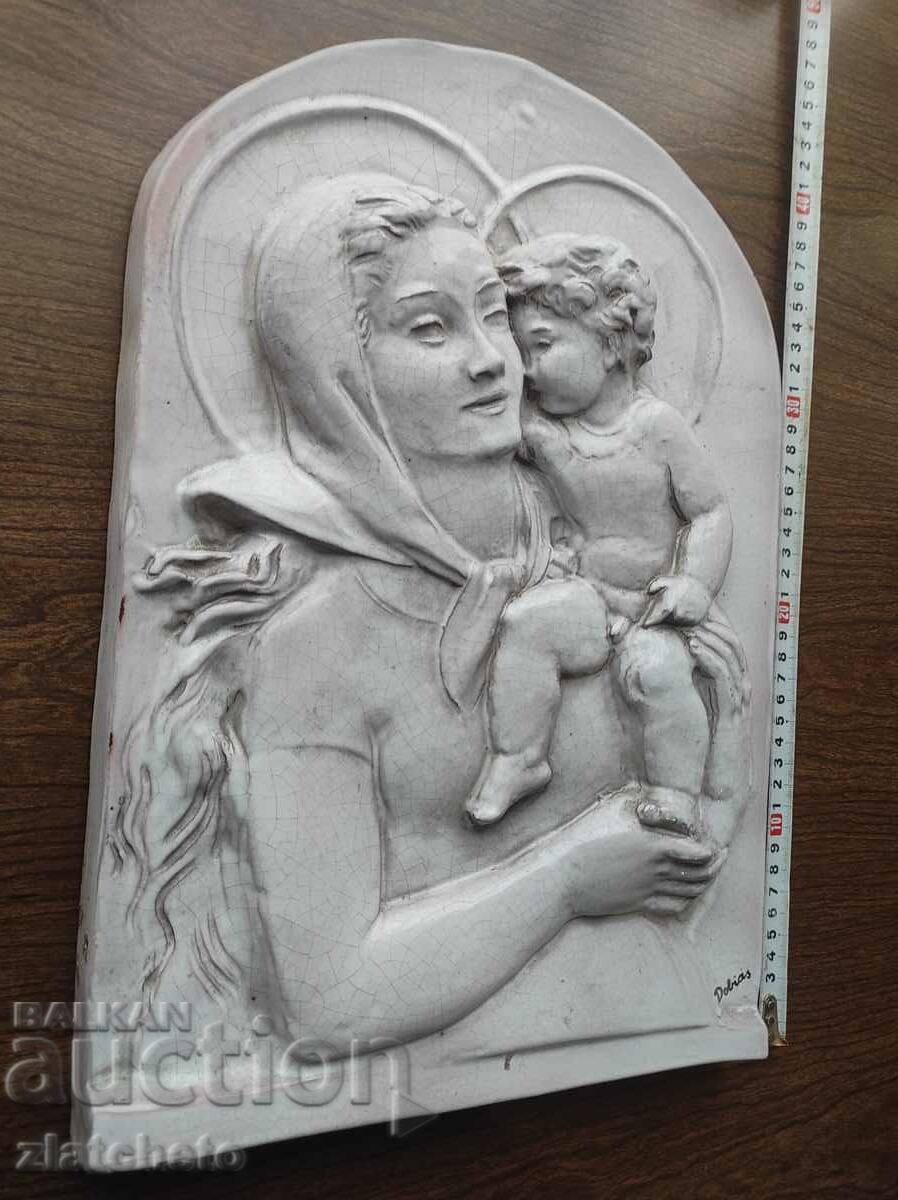 Old terracotta "Madonna and Child" with price 450.00 BGN | € 230.08 Old terracotta "Madonna and Child" with price 450.00 BGN | € 230.08