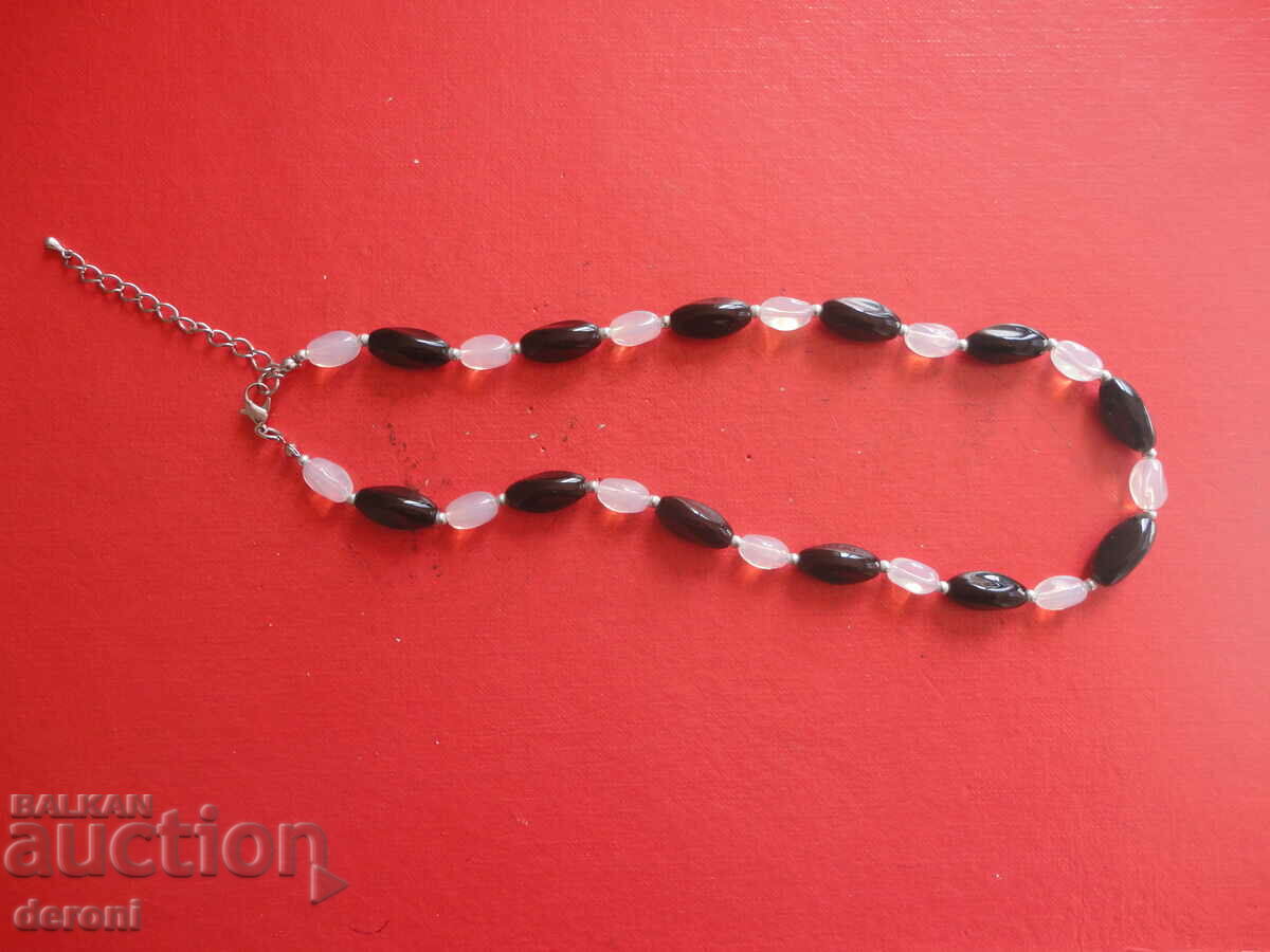 Παράδοση Κολιέ κολιέ 26 Παράδοση Κολιέ κολιέ 26