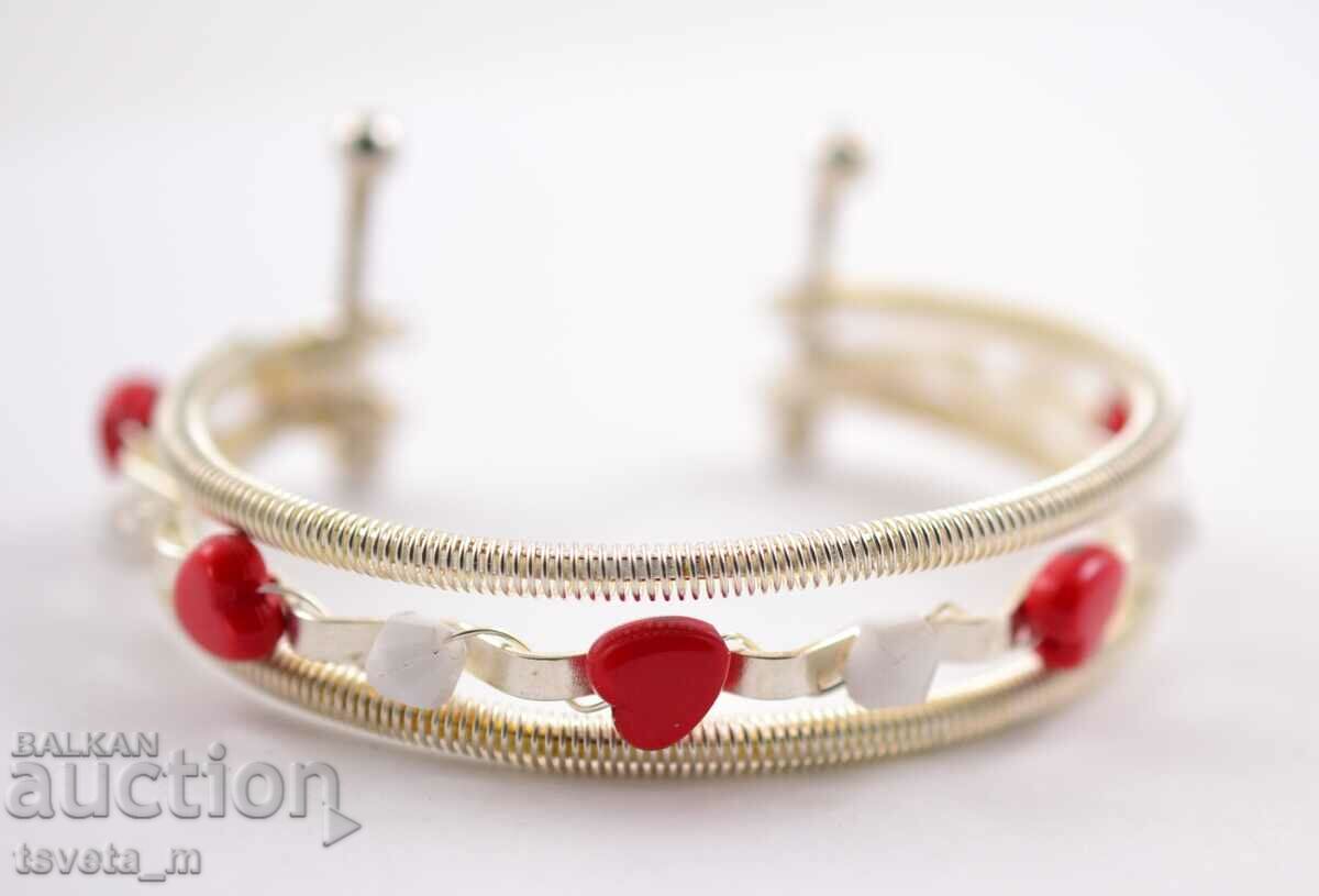 Bracelet with price 4.00 BGN | € 2.05 Bracelet with price 4.00 BGN | € 2.05