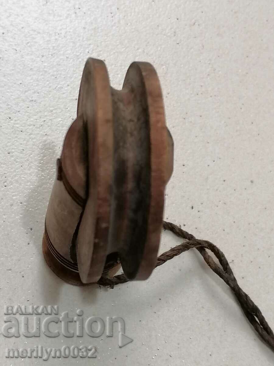 Old roll of wood, polyspast for loom, wooden, primitive with price 38.00 BGN | € 19.43 Old roll of wood, polyspast for loom, wooden, primitive with price 38.00 BGN | € 19.43