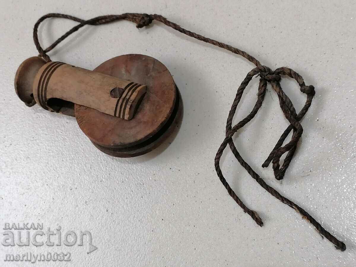 Old roll of wood, polyspast for loom, wooden, primitive - 6 Old roll of wood, polyspast for loom, wooden, primitive - 6