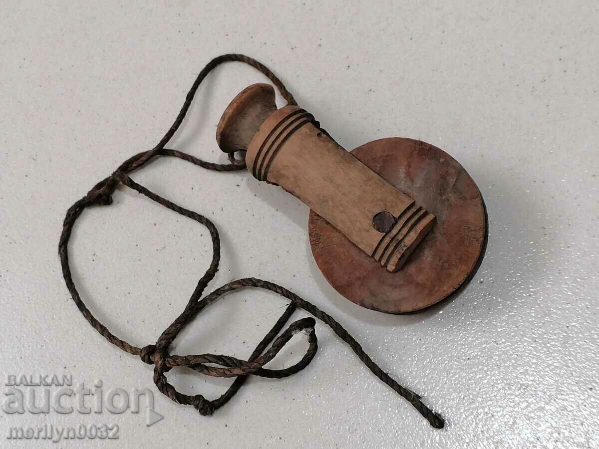 Old roll of wood, polyspast for loom, wooden, primitive - 7 Old roll of wood, polyspast for loom, wooden, primitive - 7