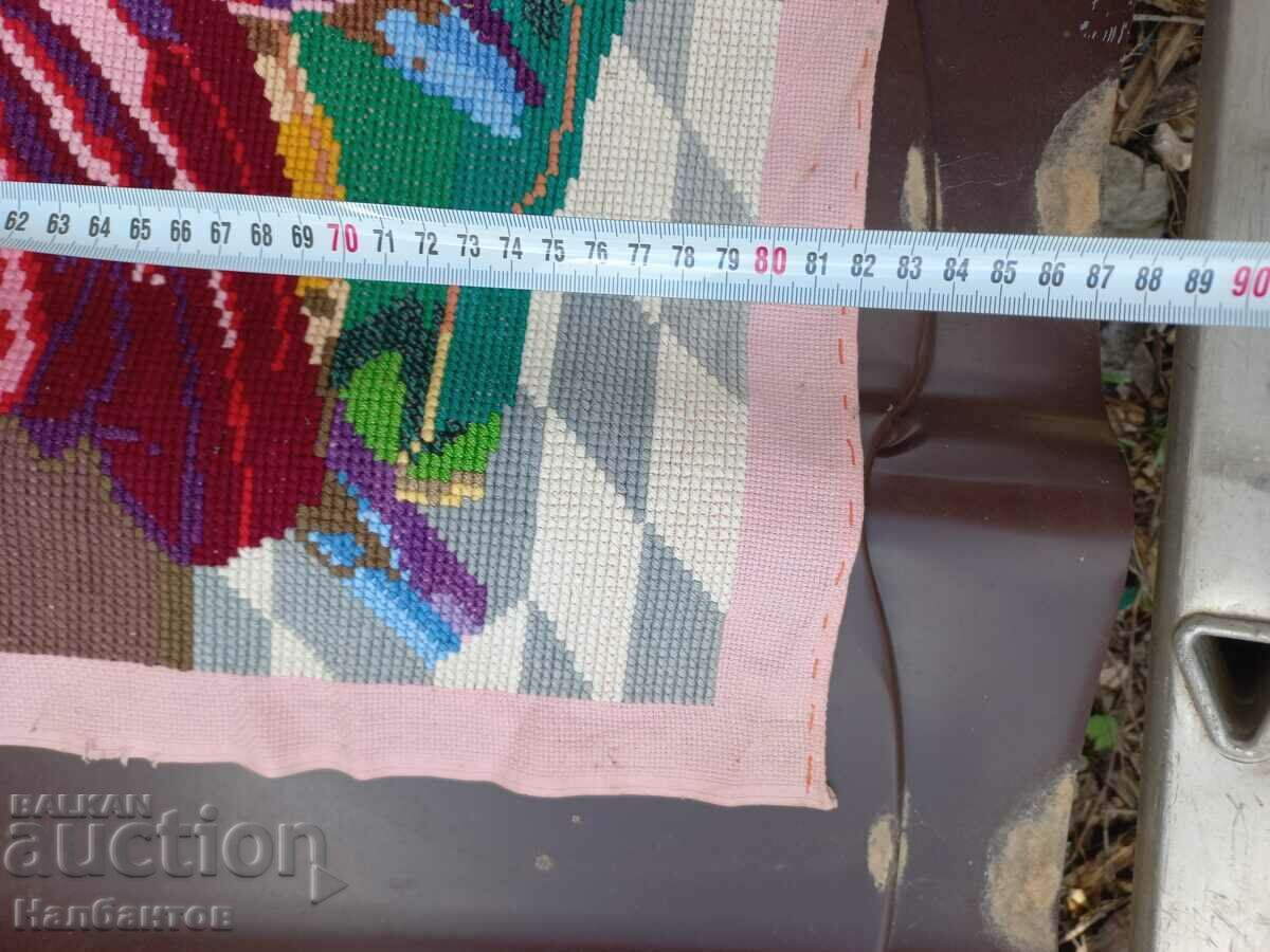 Licitație TAPIERIE VECHE BRODAT MÂNĂ