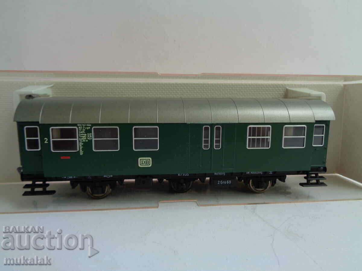 FLEISCHMANN 1:87 H0 RAILWAY TRAIN WAGON LOCOMOTIVE TOY MODEL with price 40.00 BGN | € 20.45