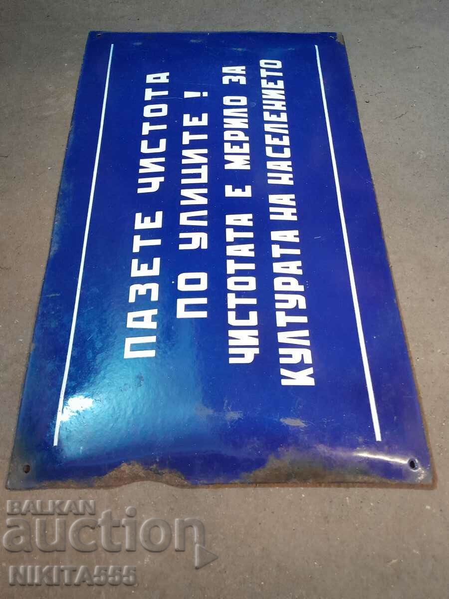 Auction Old enamel plate 7 Auction Old enamel plate 7