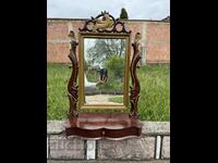 Oglindă vintage cu sculptură în lemn