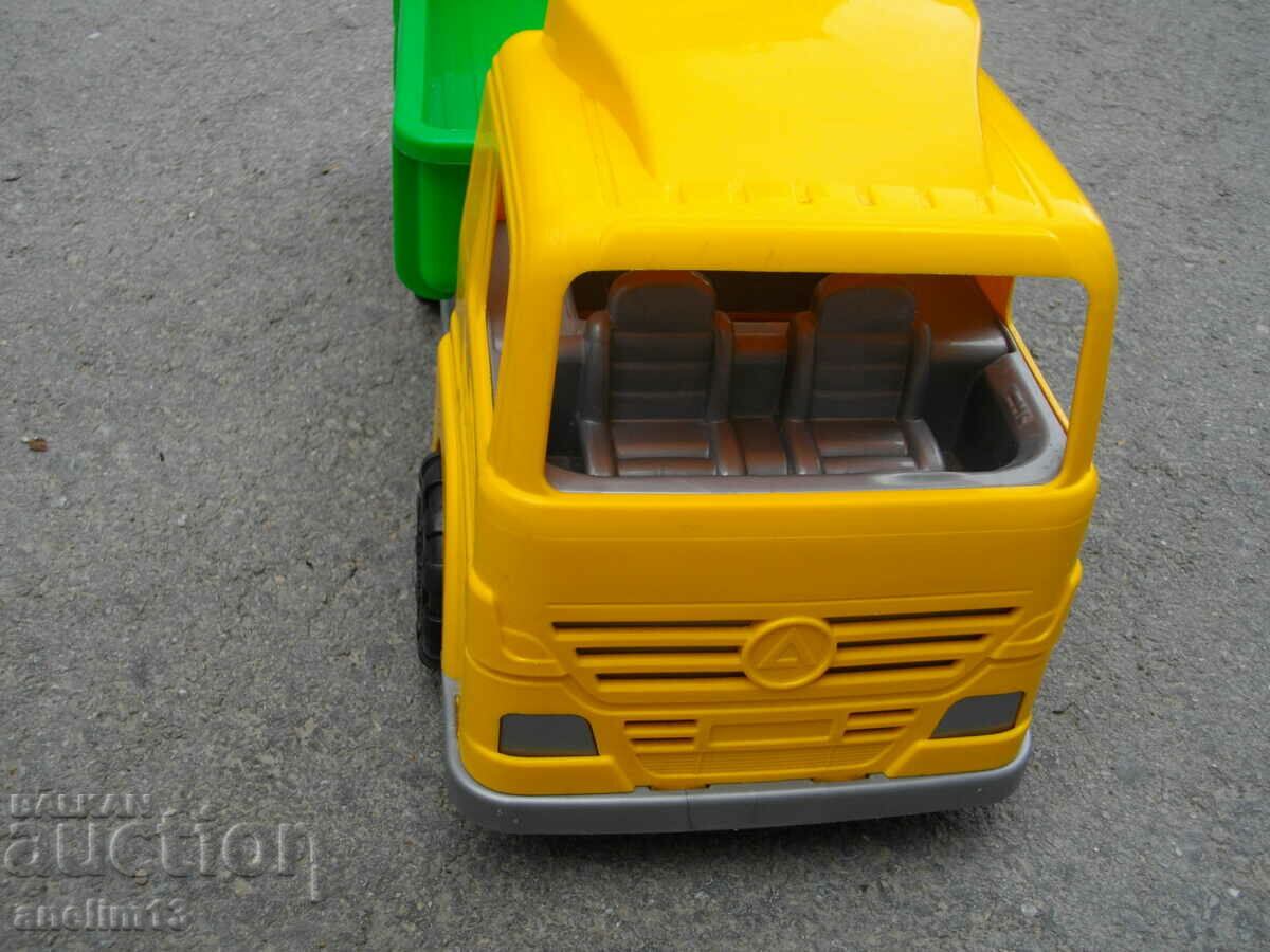 TOY TRUCK ITALY with price 45.00 BGN | € 23.01 TOY TRUCK ITALY with price 45.00 BGN | € 23.01