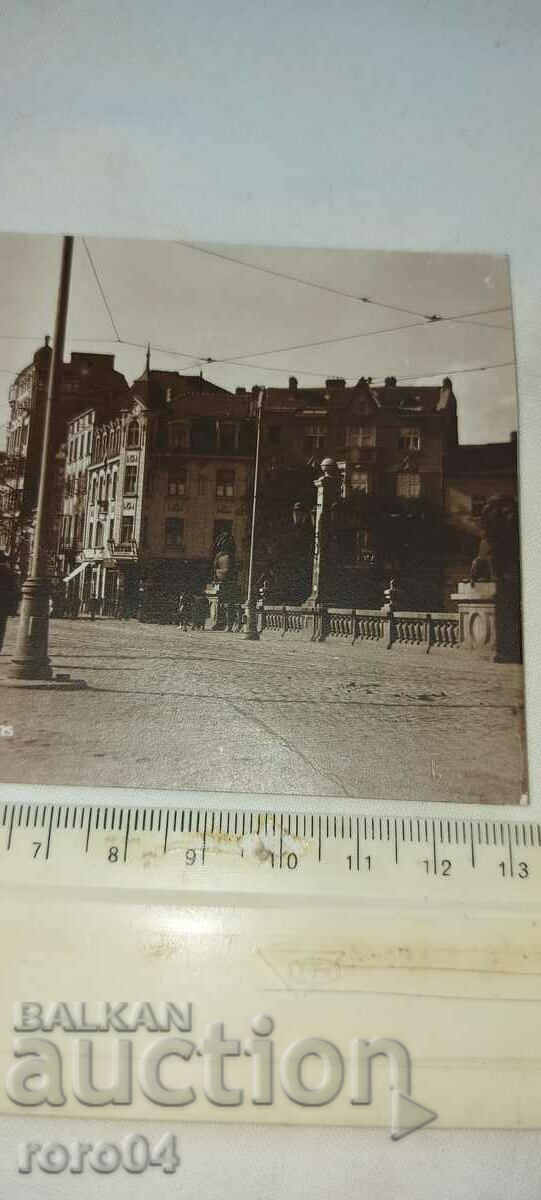Delivery of SOFIA - LION BRIDGE