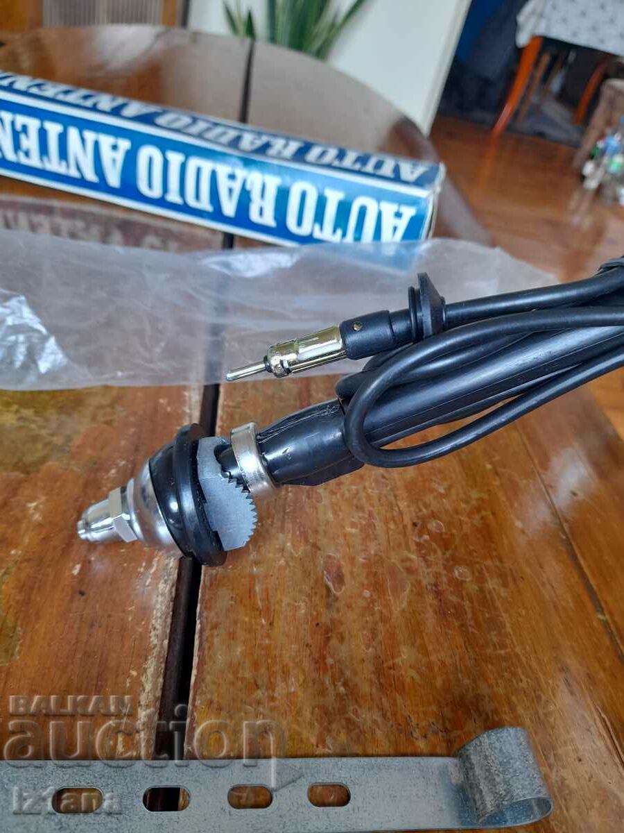 Delivery of Old car antenna Delivery of Old car antenna