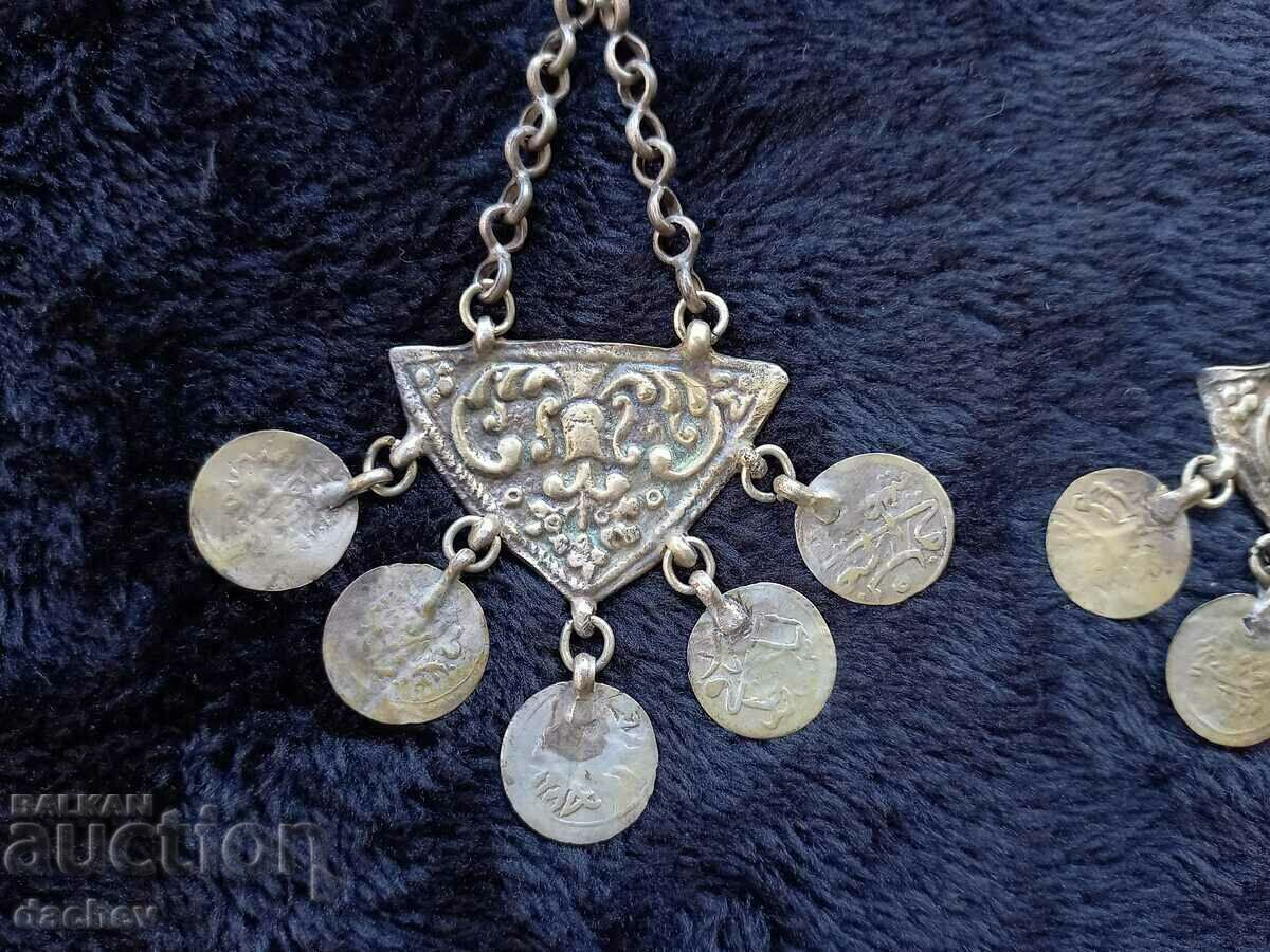 Ασημένια Αρπαλίδια Σκουλαρίκια με ασημένια νομίσματα κόσμημα φορεσιά με τιμή 250.00 BGN | € 127.82