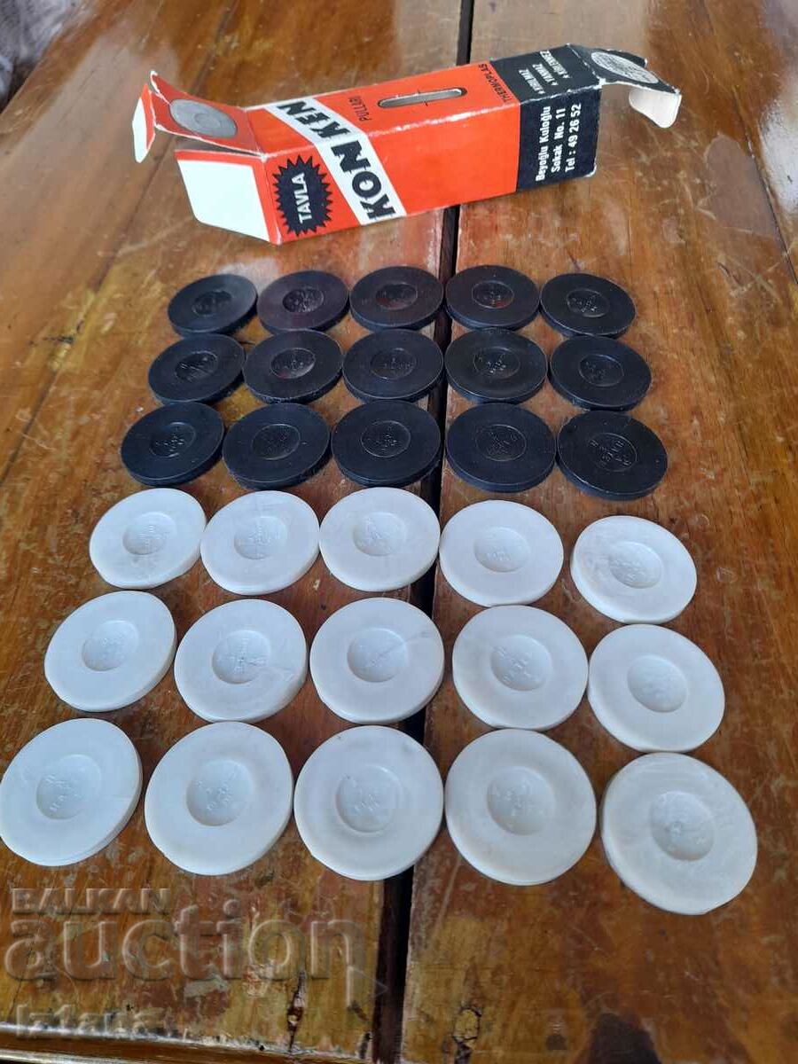 Delivery of Old backgammon checkers Delivery of Old backgammon checkers