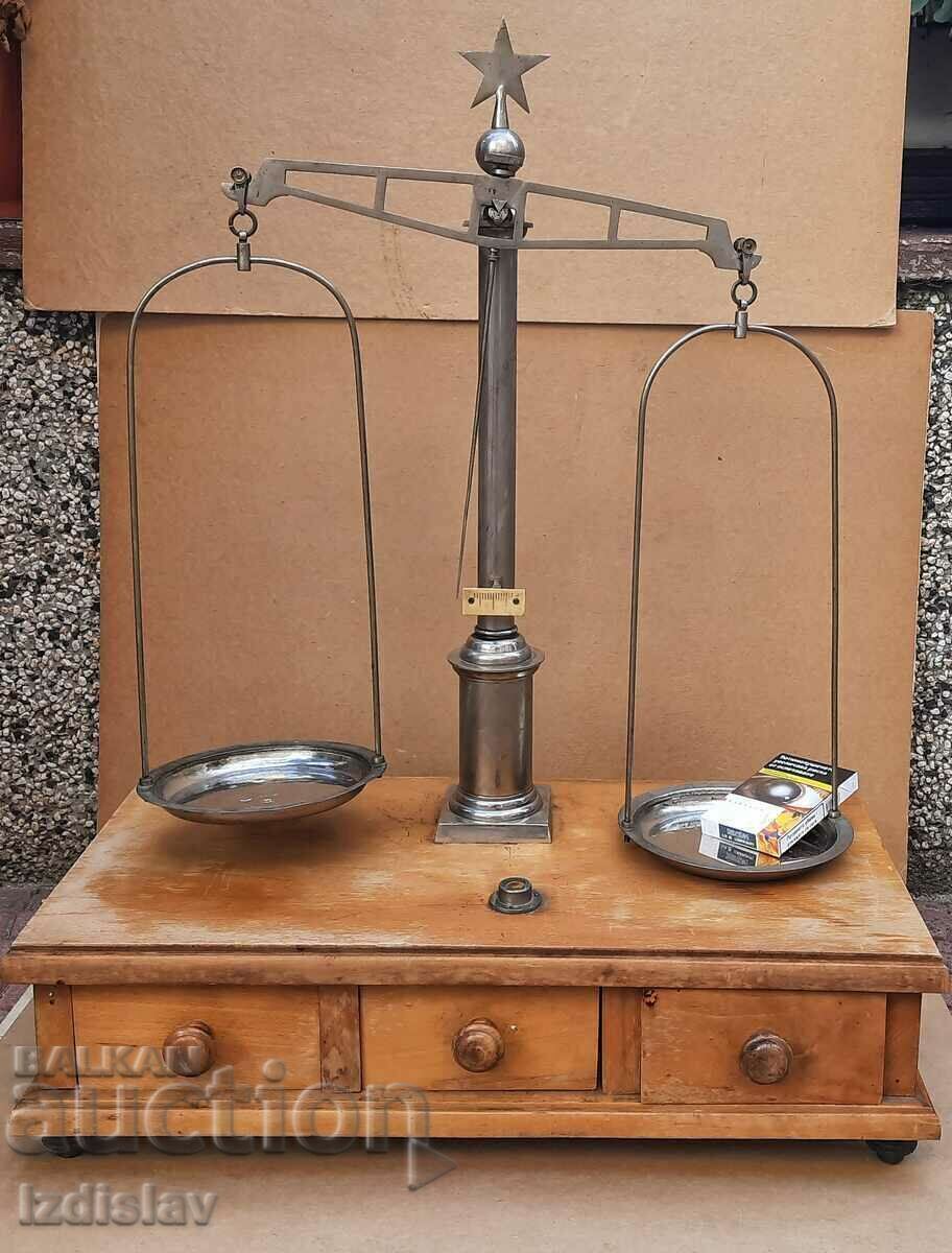 Auction  Apothecary Soviet scale from Sots time
