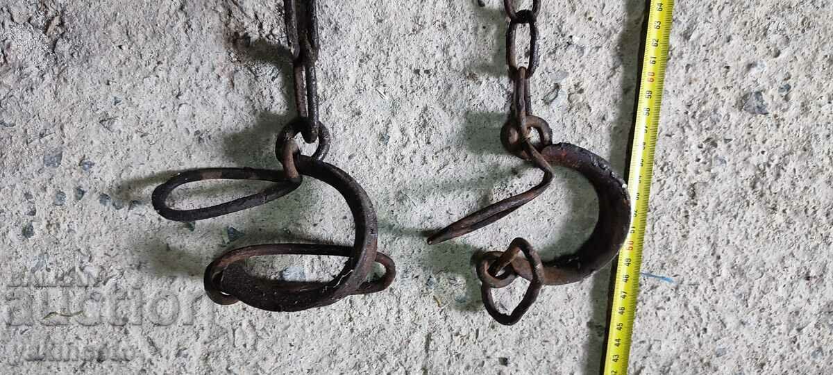Auction Bushes, shackles, old shackles, chains Auction Bushes, shackles, old shackles, chains