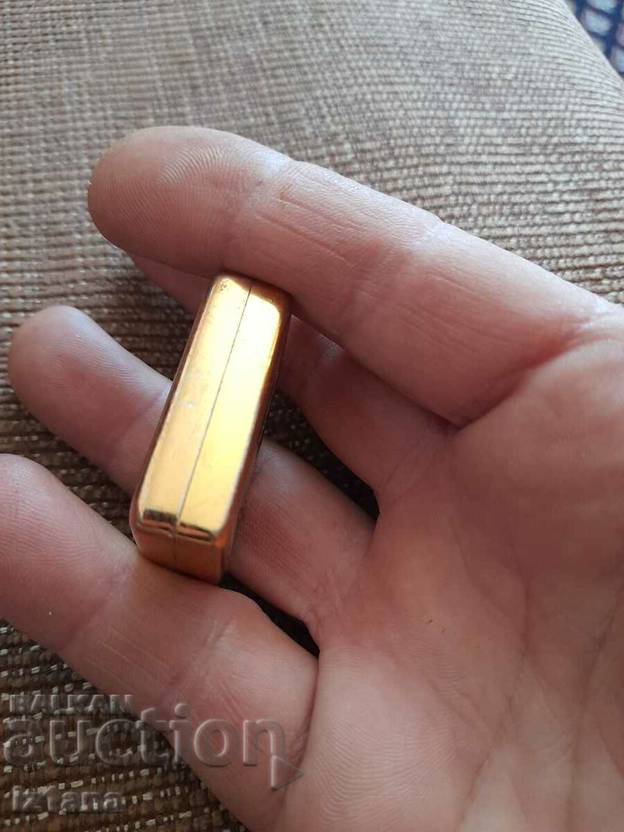 Παράδοση Ένας παλιός αναπτήρας