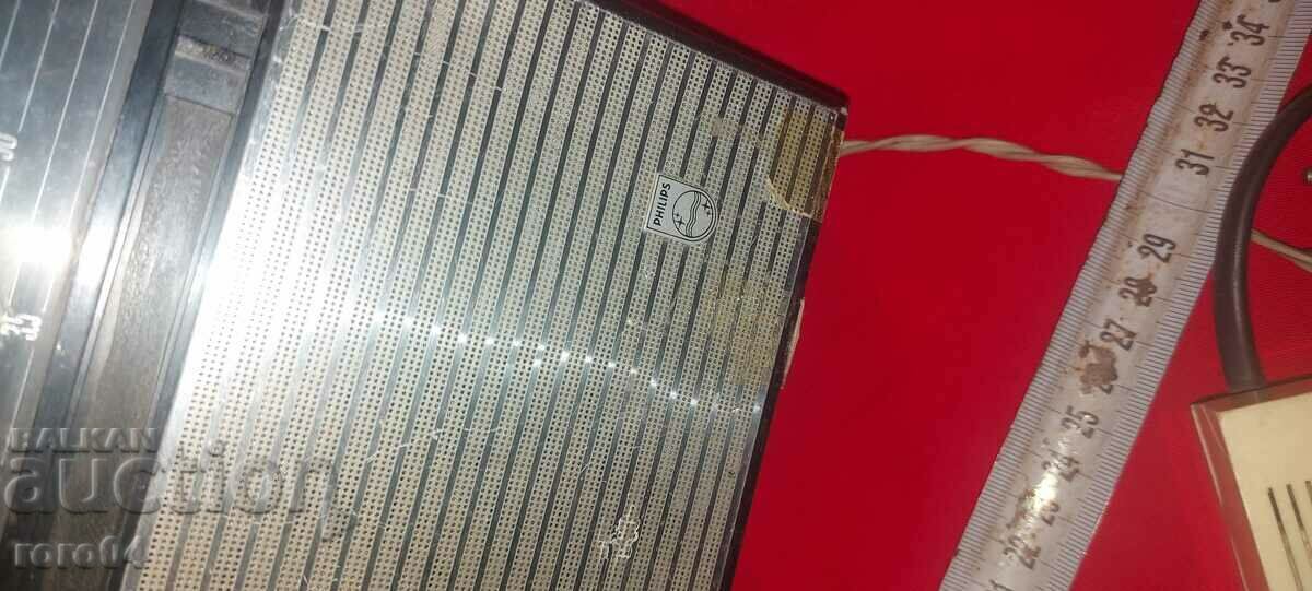 PHILIPS - SILICON / FHILIPS SILIKON 5 cu preț 76.50 BGN | € 39.11 PHILIPS - SILICON / FHILIPS SILIKON 5 cu preț 76.50 BGN | € 39.11