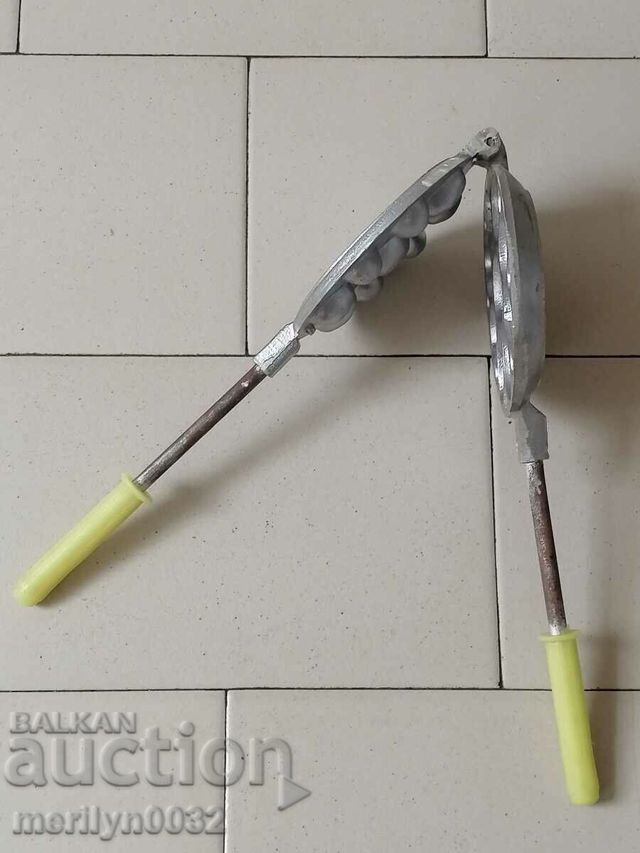 Old form for baking sweets - 5