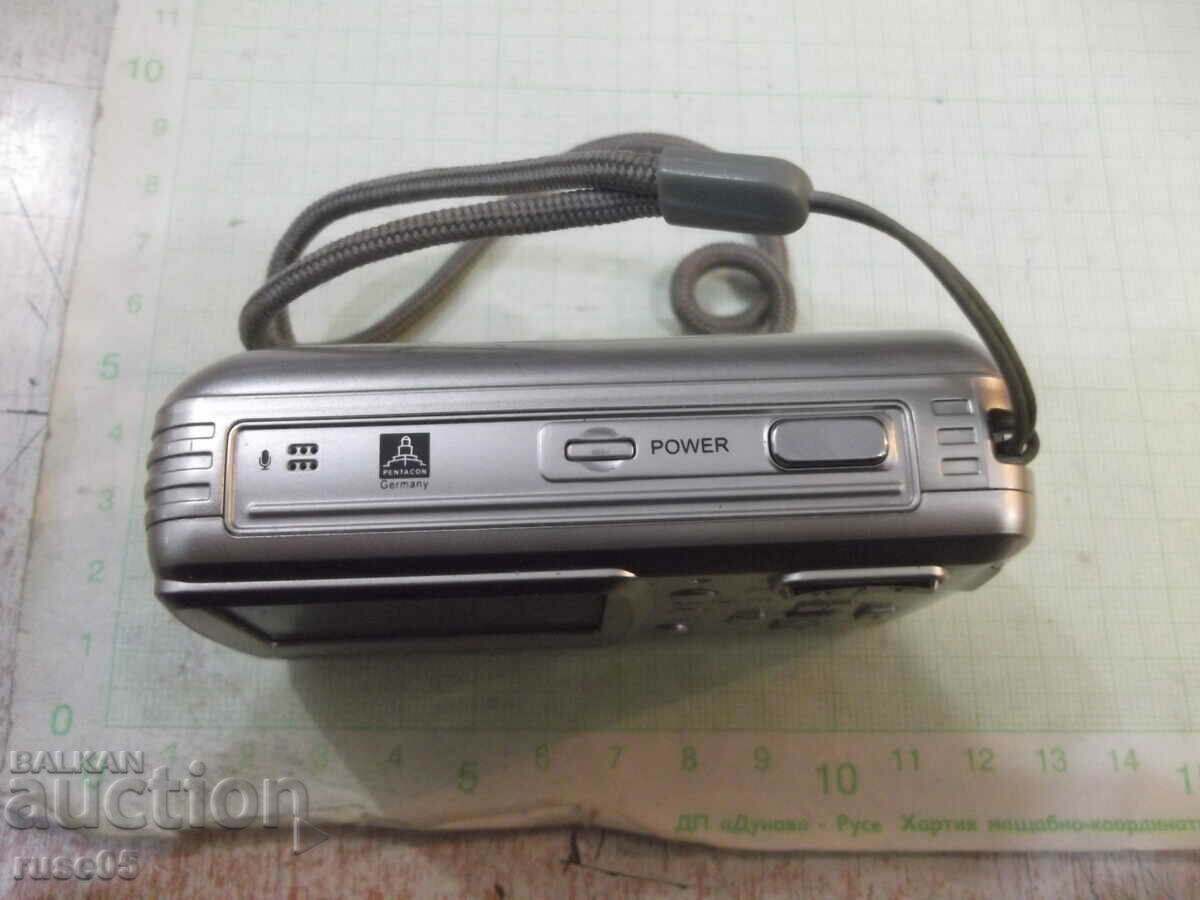 Camera "PRAKTICA - DC 60" working with price 30.00 BGN | € 15.34 Camera "PRAKTICA - DC 60" working with price 30.00 BGN | € 15.34