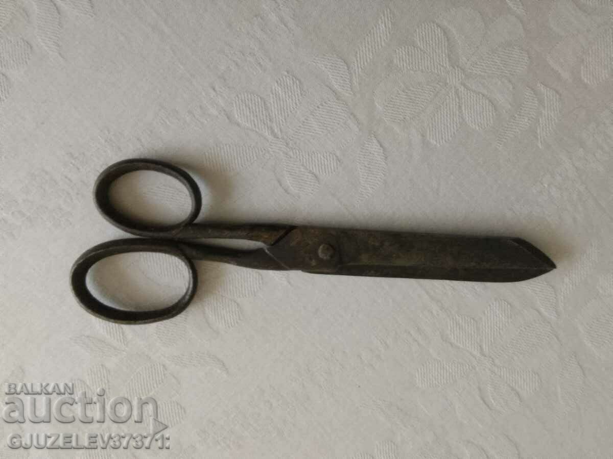 Παλιό ψαλίδι σφυρήλατος σιδήρου περιοχή Aymara Νότια Αμερική με τιμή 69.00 BGN | € 35.28 Παλιό ψαλίδι σφυρήλατος σιδήρου περιοχή Aymara Νότια Αμερική με τιμή 69.00 BGN | € 35.28