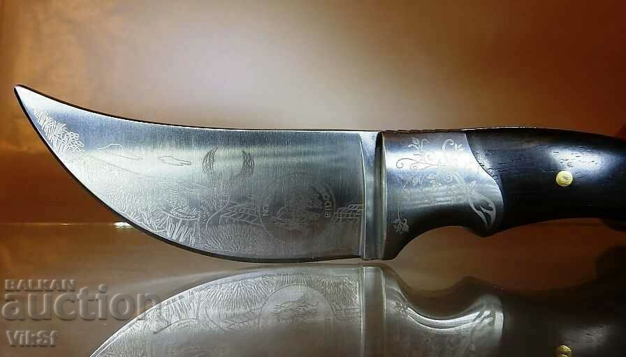 Великолепен  нож  90 х 185 ”NORTH AMERICAN HUNTING CLUB