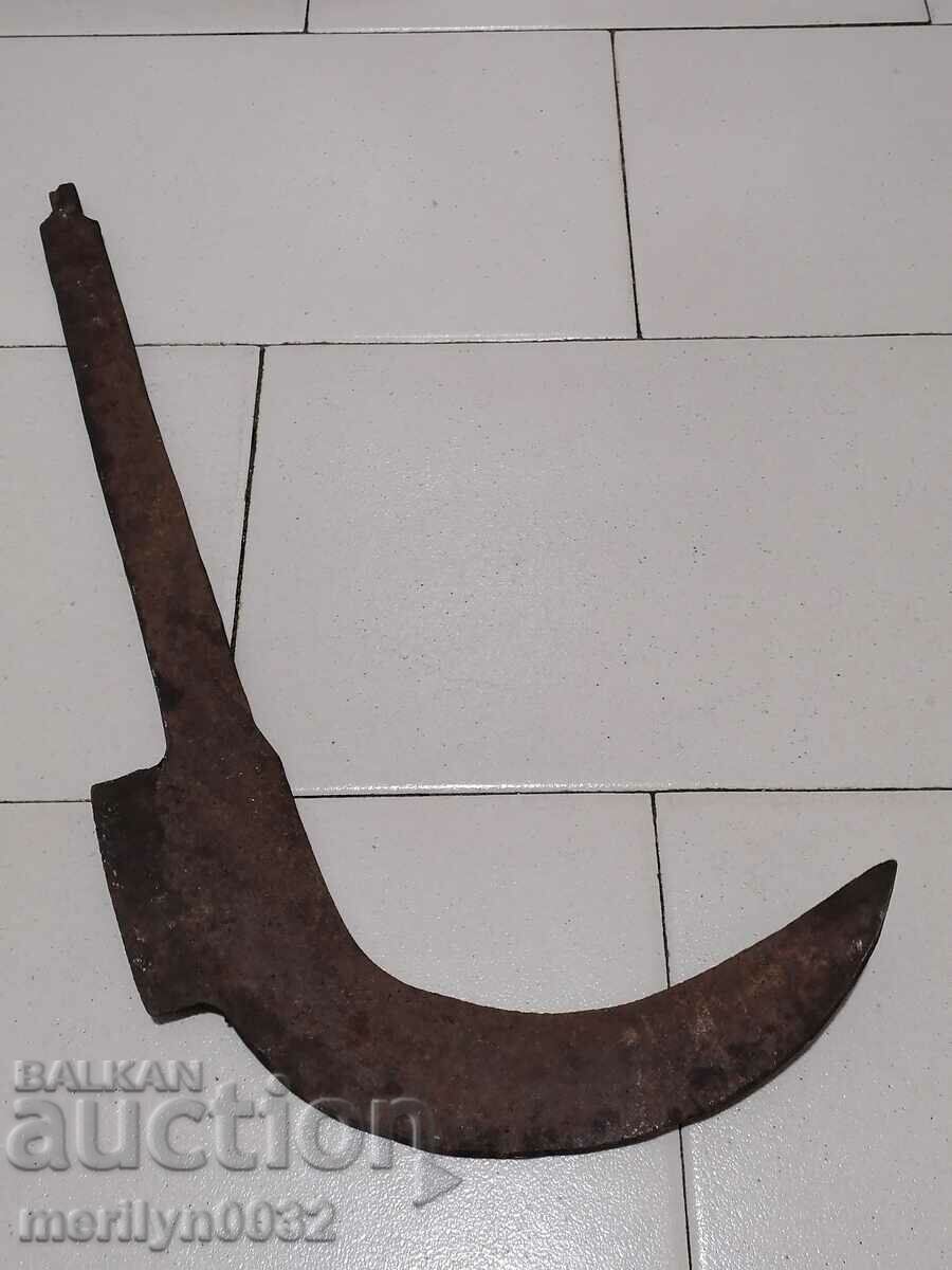 Δημοπρασία Παλιό σφυρήλατο δρεπάνι, σφυρήλατο σίδερο Δημοπρασία Παλιό σφυρήλατο δρεπάνι, σφυρήλατο σίδερο