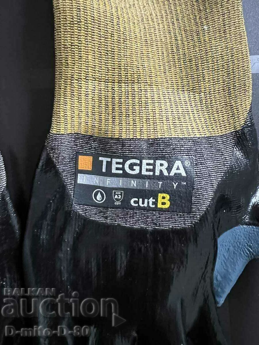 Работни ръкавици! Работни ръкавици!