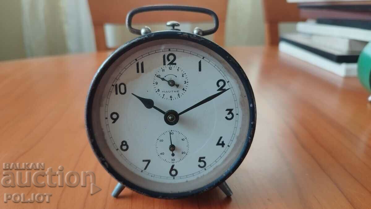 Old alarm clock "MAUTHE"